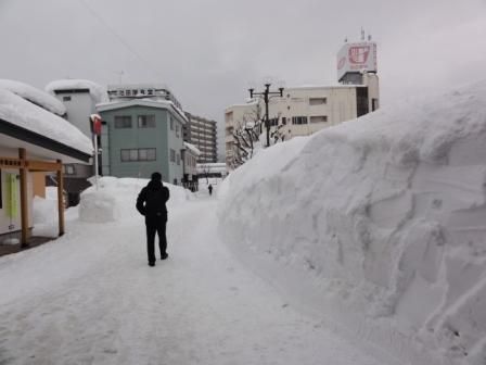 出張中に唖然とした大自然の猛威 秋田県横手市の豪雪 男の子育て 現在進行形