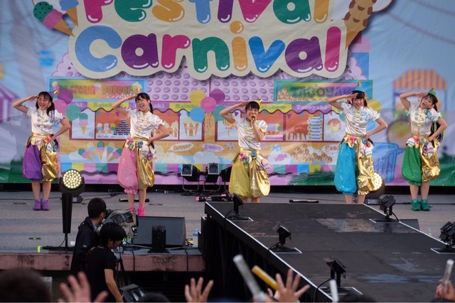 t2015_08_16_a_taco_staff03