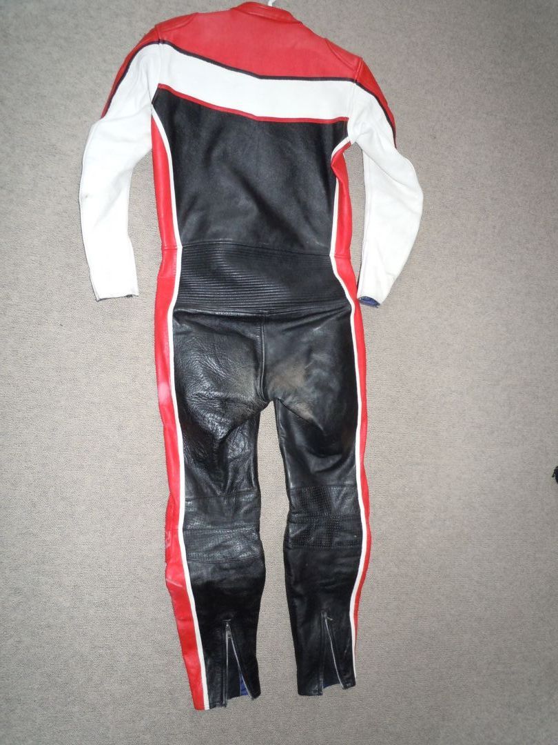 セパレートツナギ 革パン RSタイチ 革パン レーシングパンツ