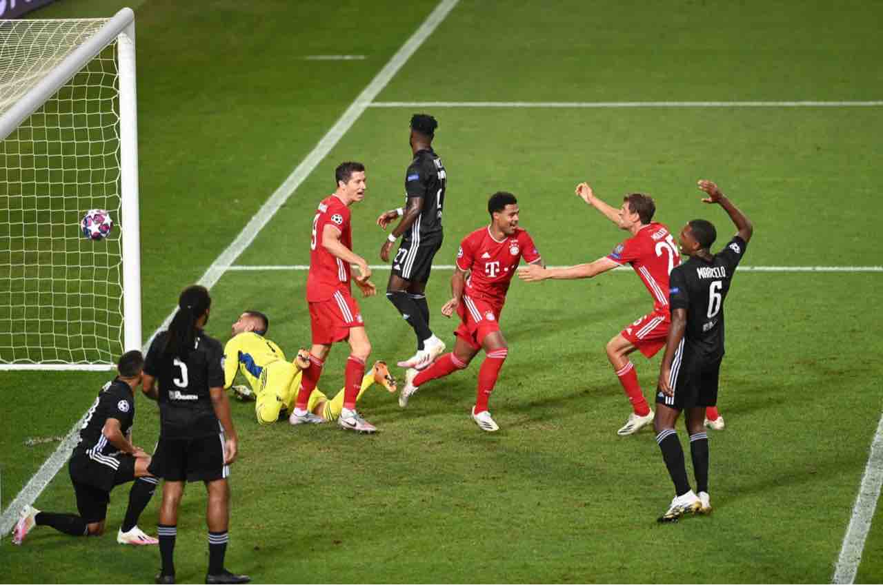 8 チャンピオンズリーグ 準決勝 リヨンvsバイエルン Tfcの自己満football Blog