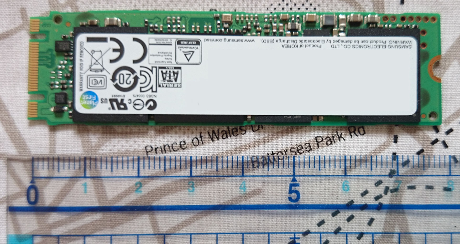 Thinkpad X1をwindows10にアップグレードし Ssdを換装する エンジニアのしっぽ Thinkpad X1をwindows10にアップグレードし Ssdを換装する エンジニアのしっぽ