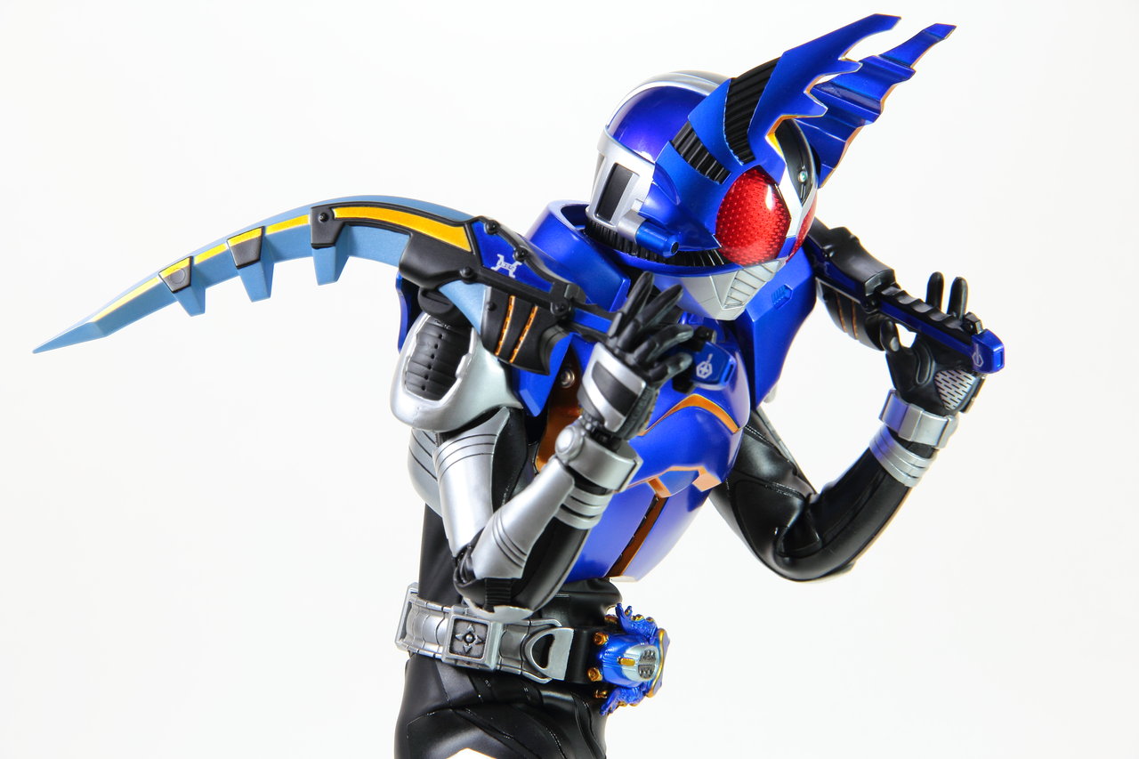 RAH 仮面ライダーガタック レビュー : たごさくライダー写真館