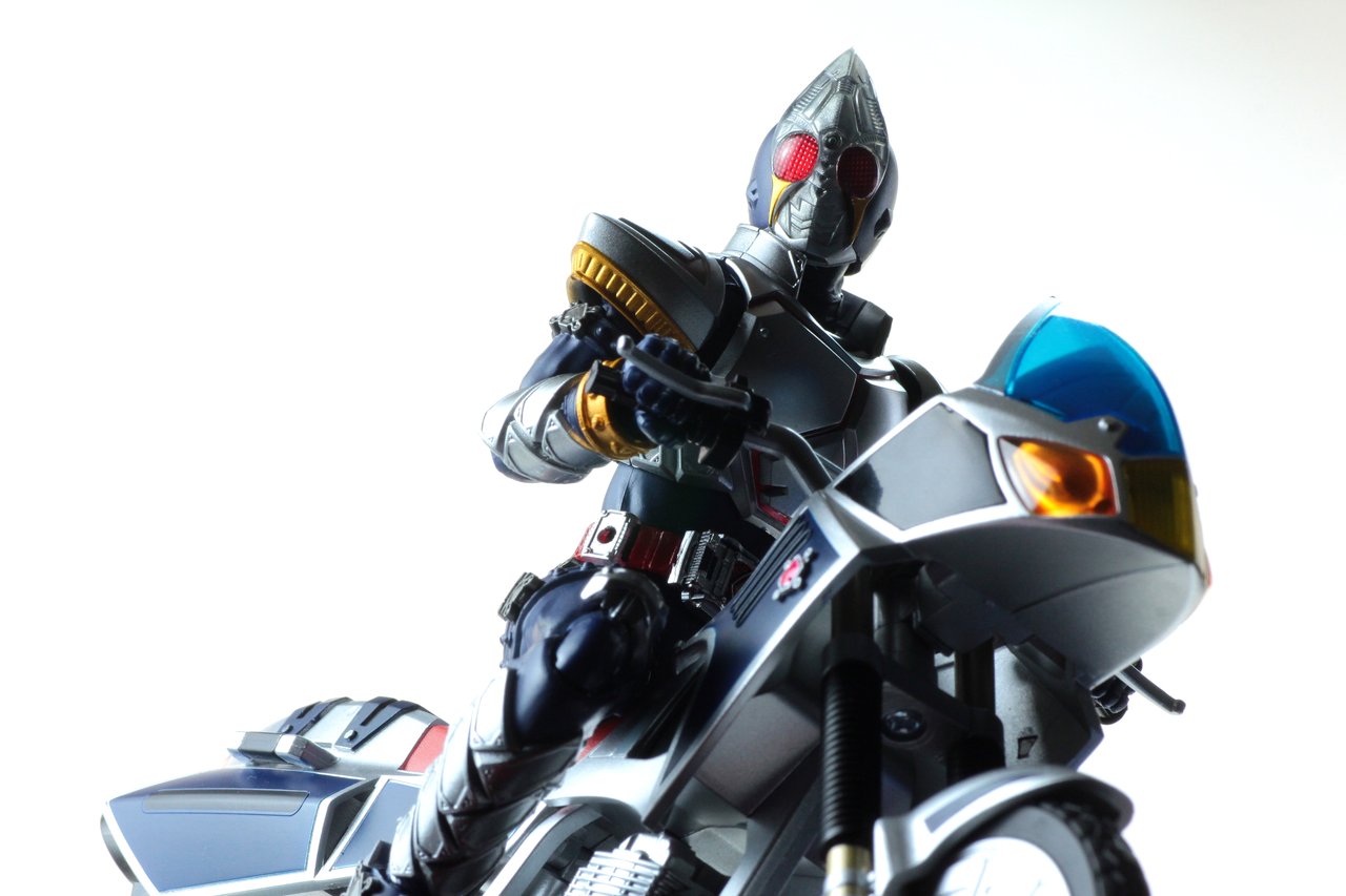 S.H.フィギュアーツ ブルースペイダー : たごさくライダー写真館