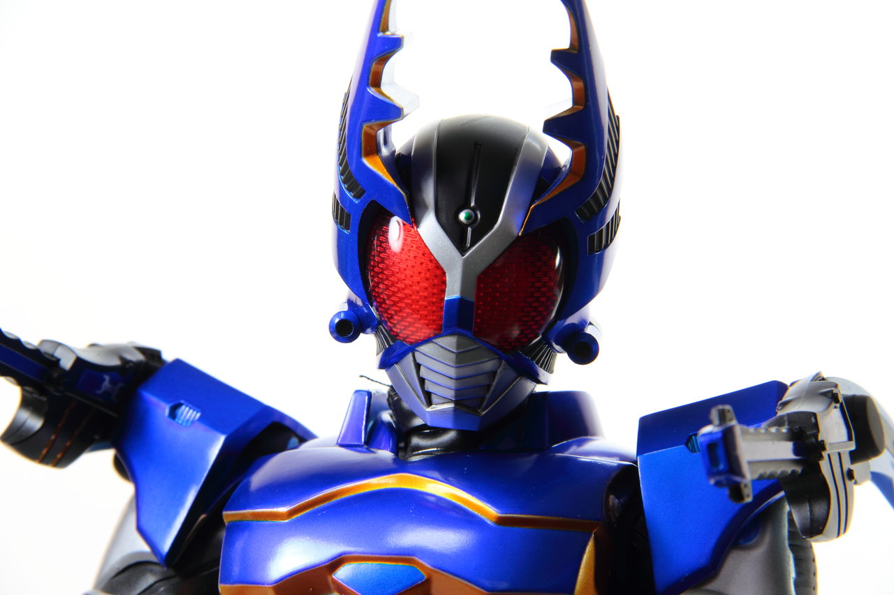 RAH 仮面ライダーガタック レビュー : たごさくライダー写真館
