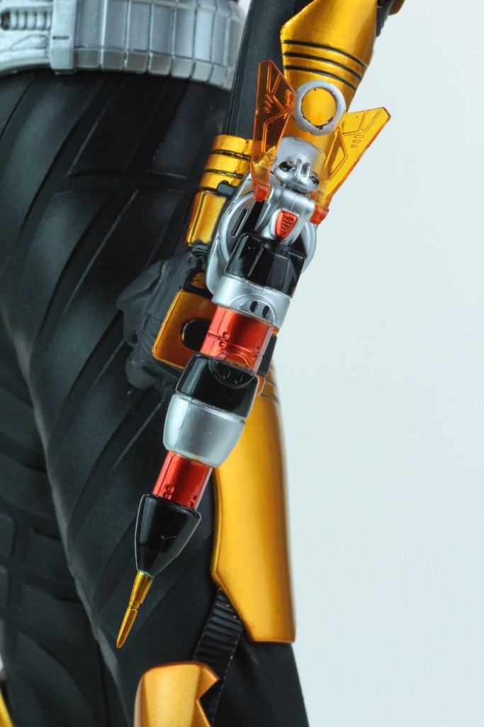 メディコムトイ RAH 仮面ライダーザビー レビュー : たごさくライダー