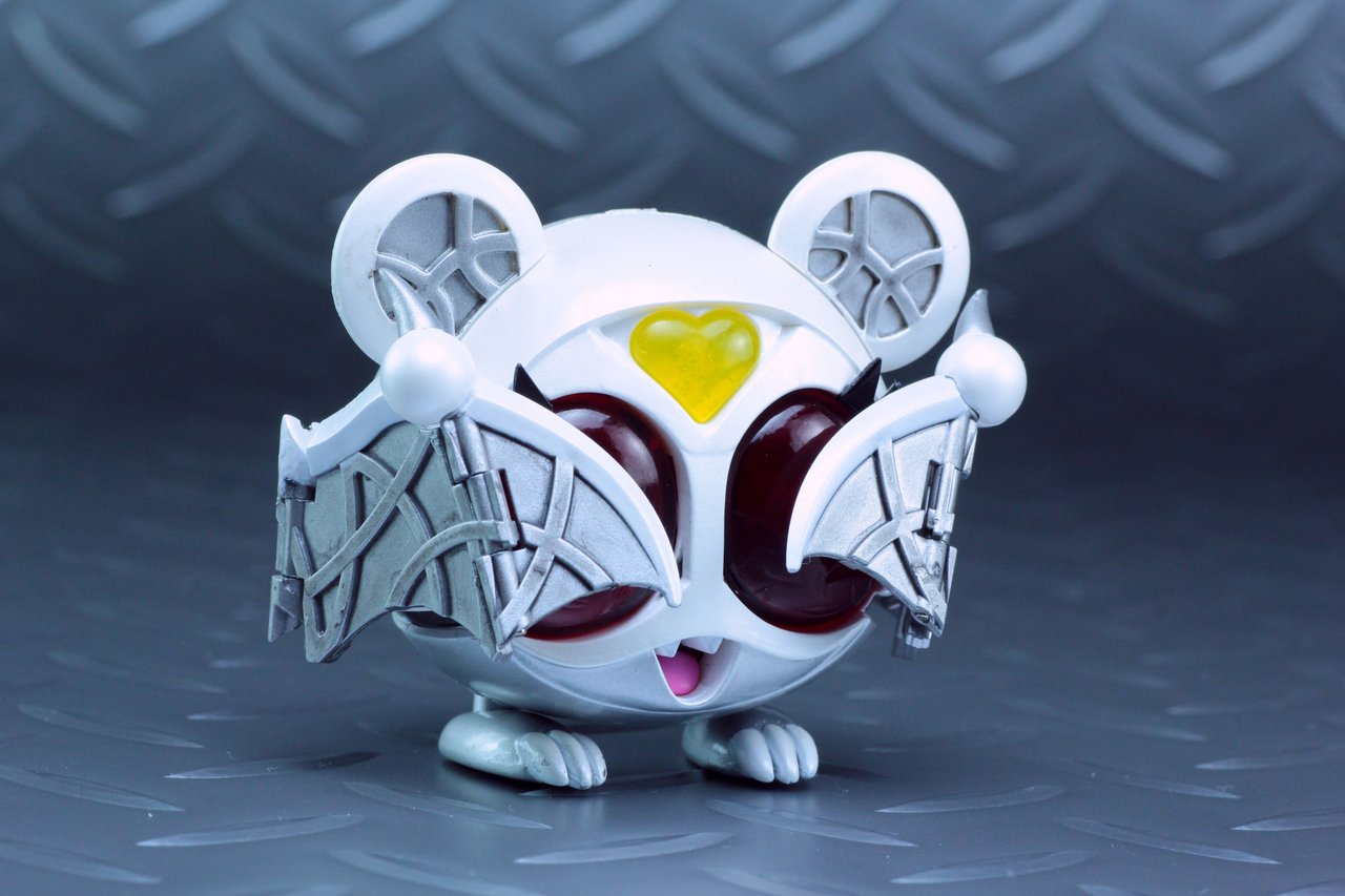 DXサウンド&LED キバット族 キバーラ | 仮面ライダーシリーズ