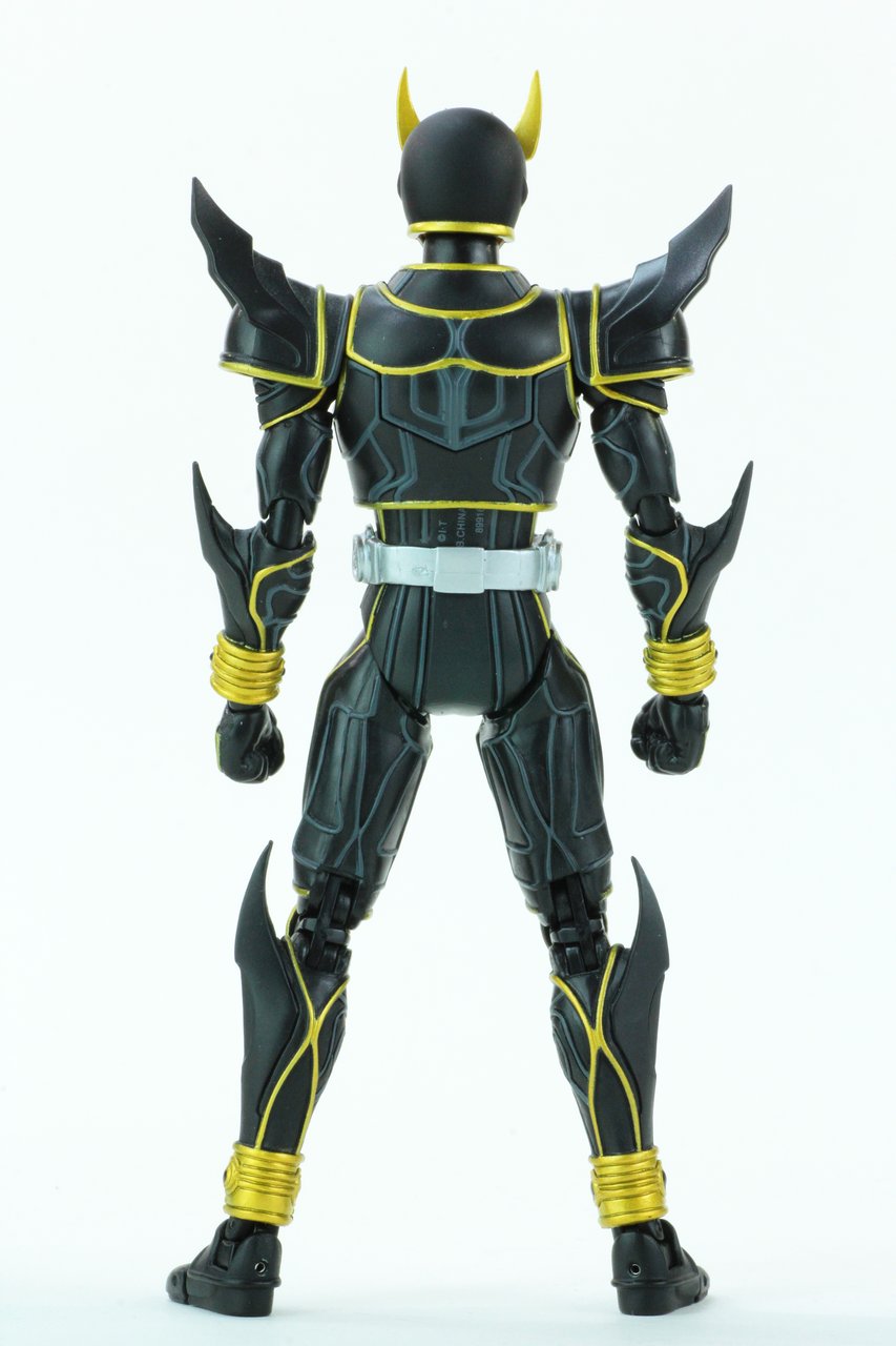 S.H.フィギュアーツ 仮面ライダークウガ アルティメットフォーム