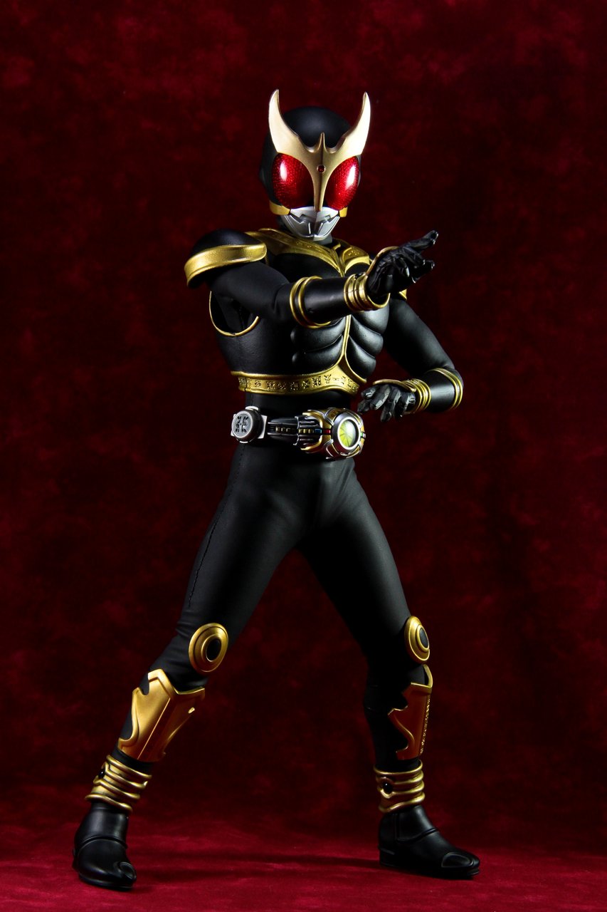RAH　リアルアクションヒーロー　仮面ライダークウガ　アメイジングマイティー Amazon.co.jp: RAH リアルアクションヒーローズ DX 仮面ライダー