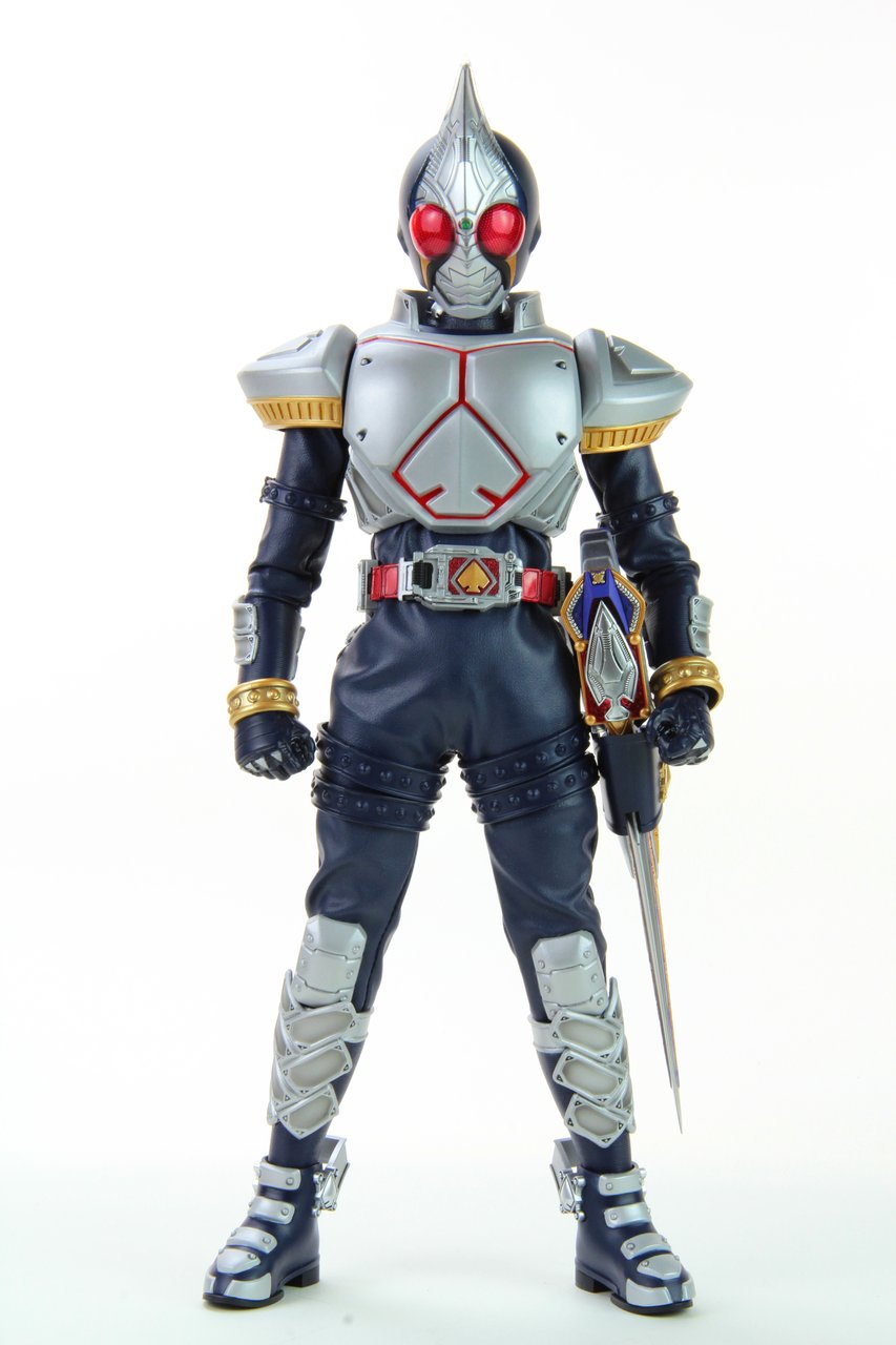 RAH DX 仮面ライダーブレイド レビュー : たごさくライダー写真館