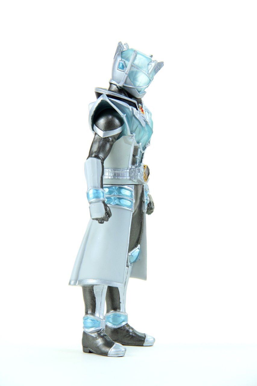ライダーヒーローシリーズ　ウィザード・ダブルなど　タグ付きソフビ　24体 Amazon.co.jp: 仮面ライダーソフビシリーズ 仮面ライダー