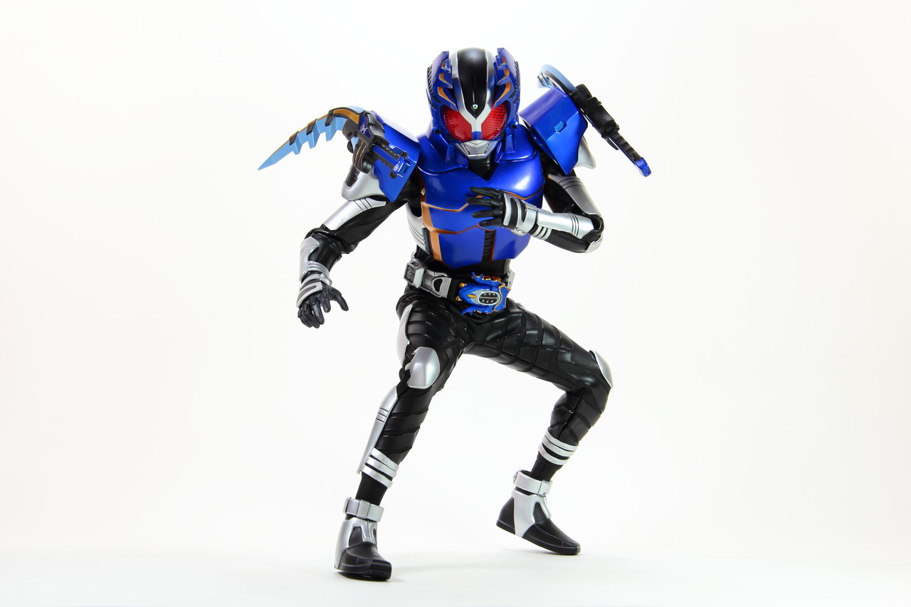 RAH 仮面ライダーガタック レビュー : たごさくライダー写真館