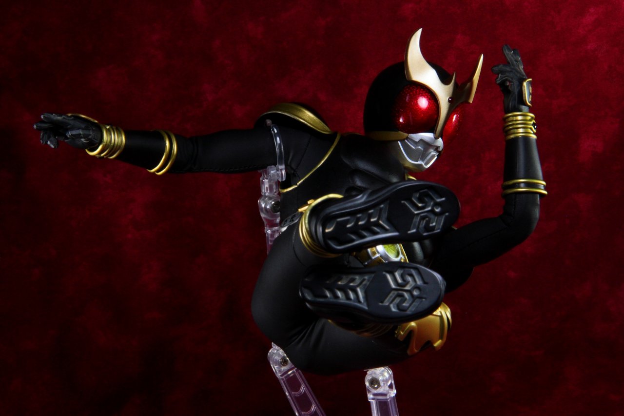 たごさくライダー写真館 : RAH DX 仮面ライダークウガ アメイジングマイティ