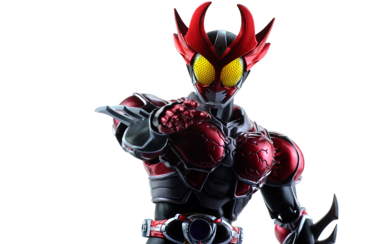 S.H.フィギュアーツ 仮面ライダーアギト バーニングフォーム
