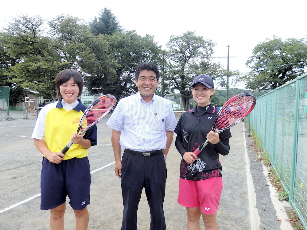 8月19日 金 日本体育大学の学生が荻野中学校ソフトテニス部の指導 厚木市議会議員 田口たかお 活動ブログ