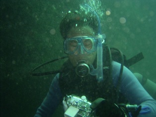 ��������