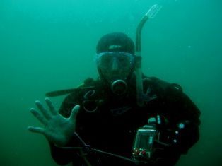 ��ǰ�����ӥ�