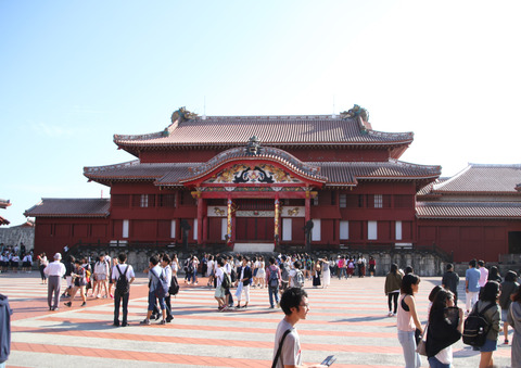 F00A3323首里城正殿