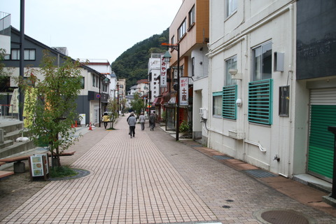 F00A0331b