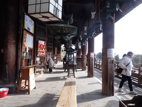 ③P3106734