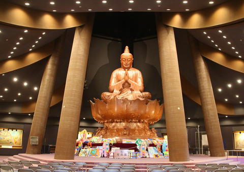 F00A3483平和記念像