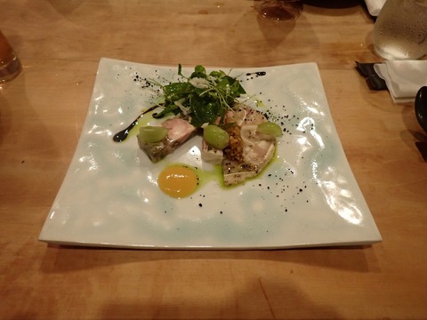 ③P8305840