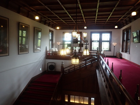 ③P8124830