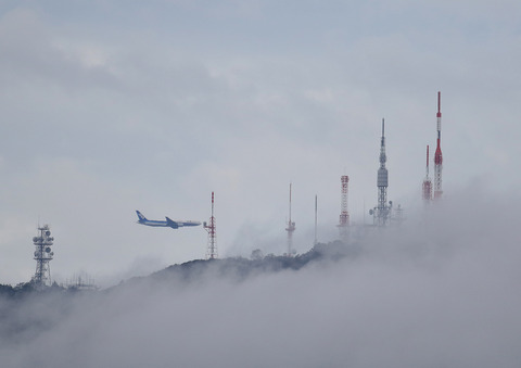F00A3428
