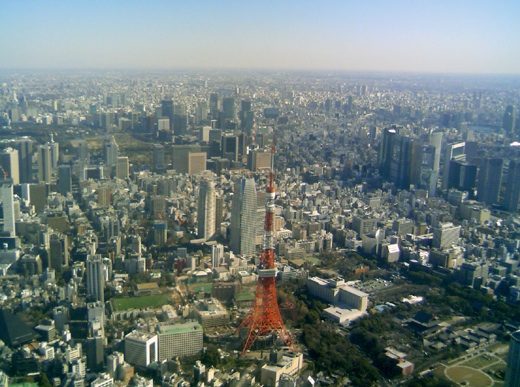 東京上空