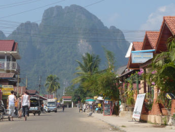 バンビエン絶景