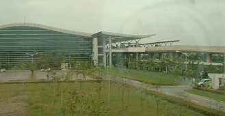 2横から見た空港