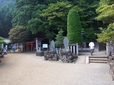 阿夫利神社 拝殿左側