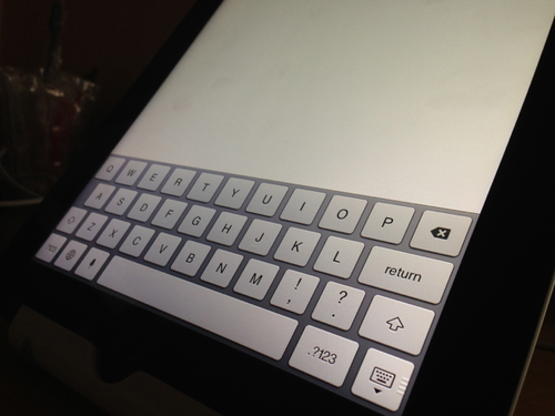 ipad_typing_image