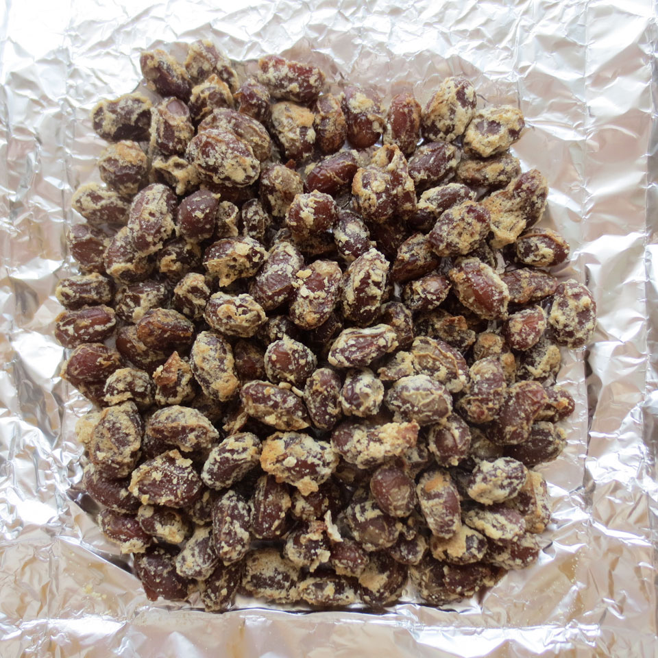 荒木町の納豆barから送ってもらった干し納豆をさっそく食べてみた 七転納豆