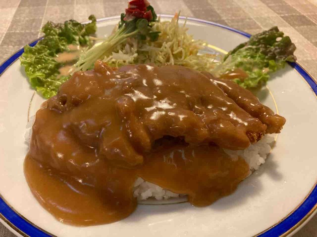 レストランナカタの洋風カツ丼をいただく!