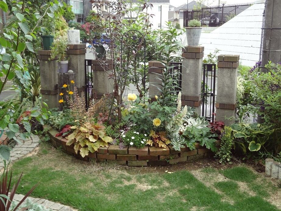 まっ いいか流 レンガ花壇づくり まっ いいか ド素人おっさんのあれこれ庭づくり