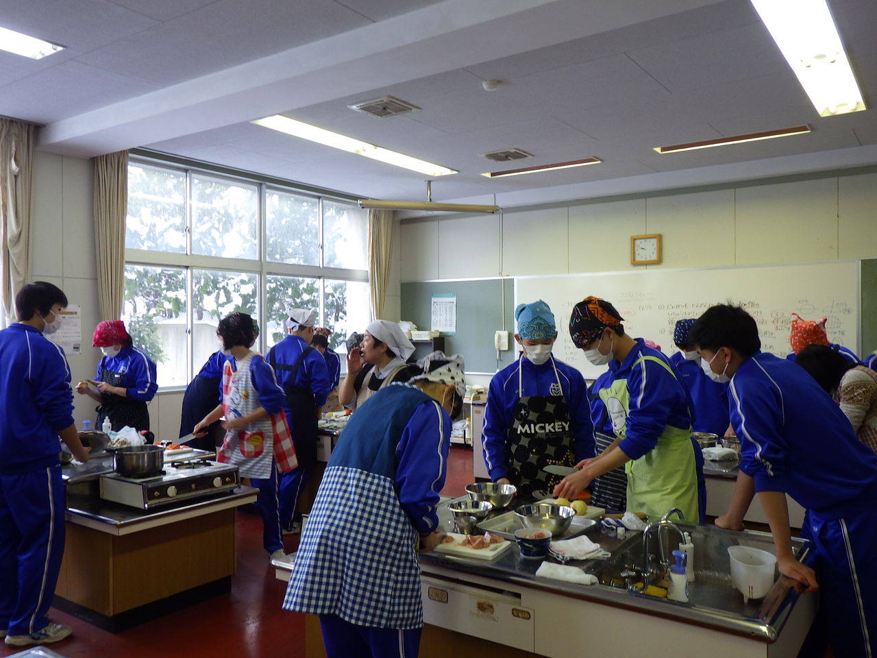 米粉のまち 新潟県胎内市 乙中学校の米粉料理教室 その