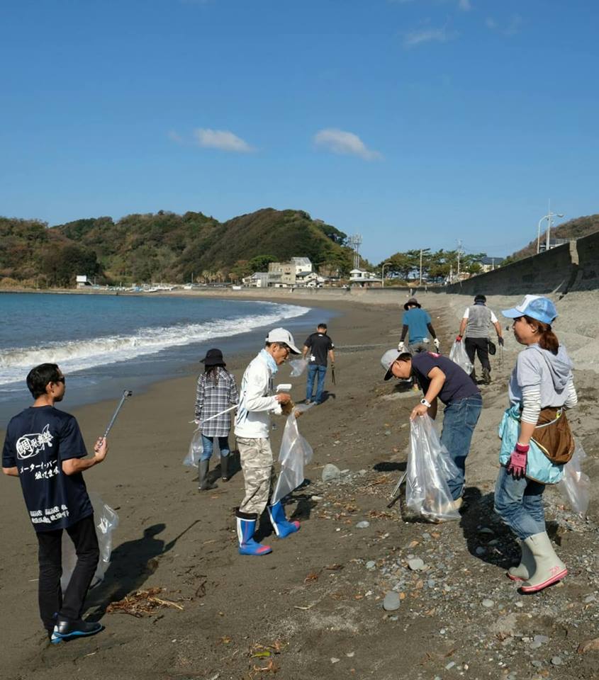 37585423_2114627818785014_167633028829413376_n