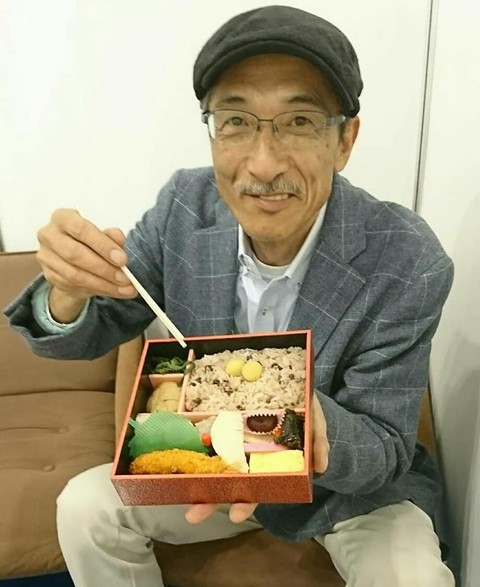 11707306_541597799326905_8142311003873808474_n (3)