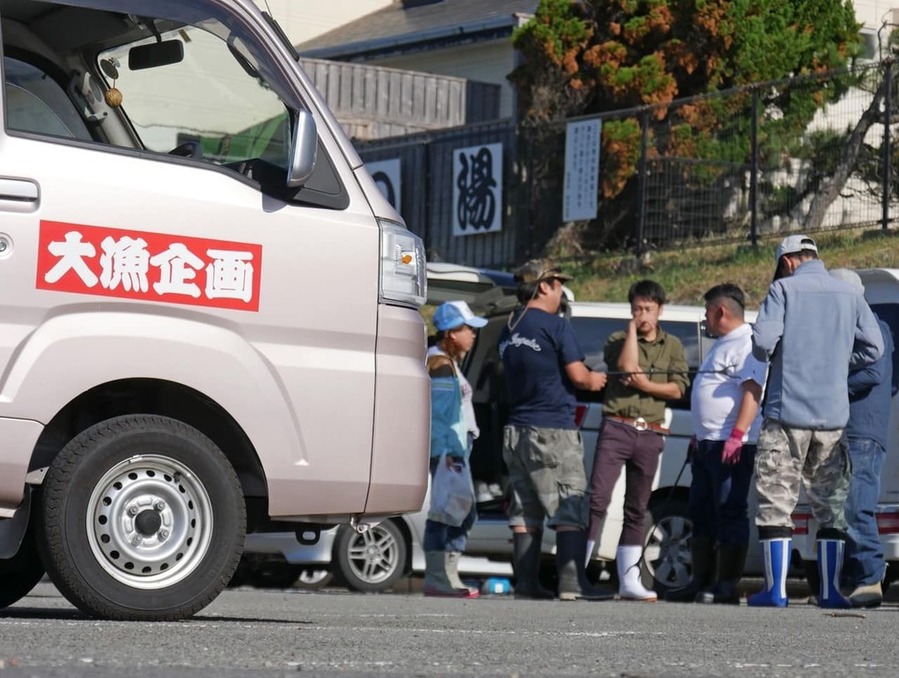 37585423_2114627818785014_167633028829413376_n