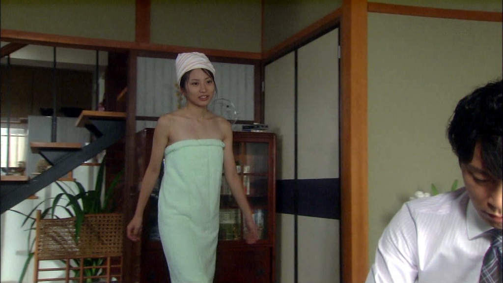 志田未来 風呂あがり010(拡大表示)