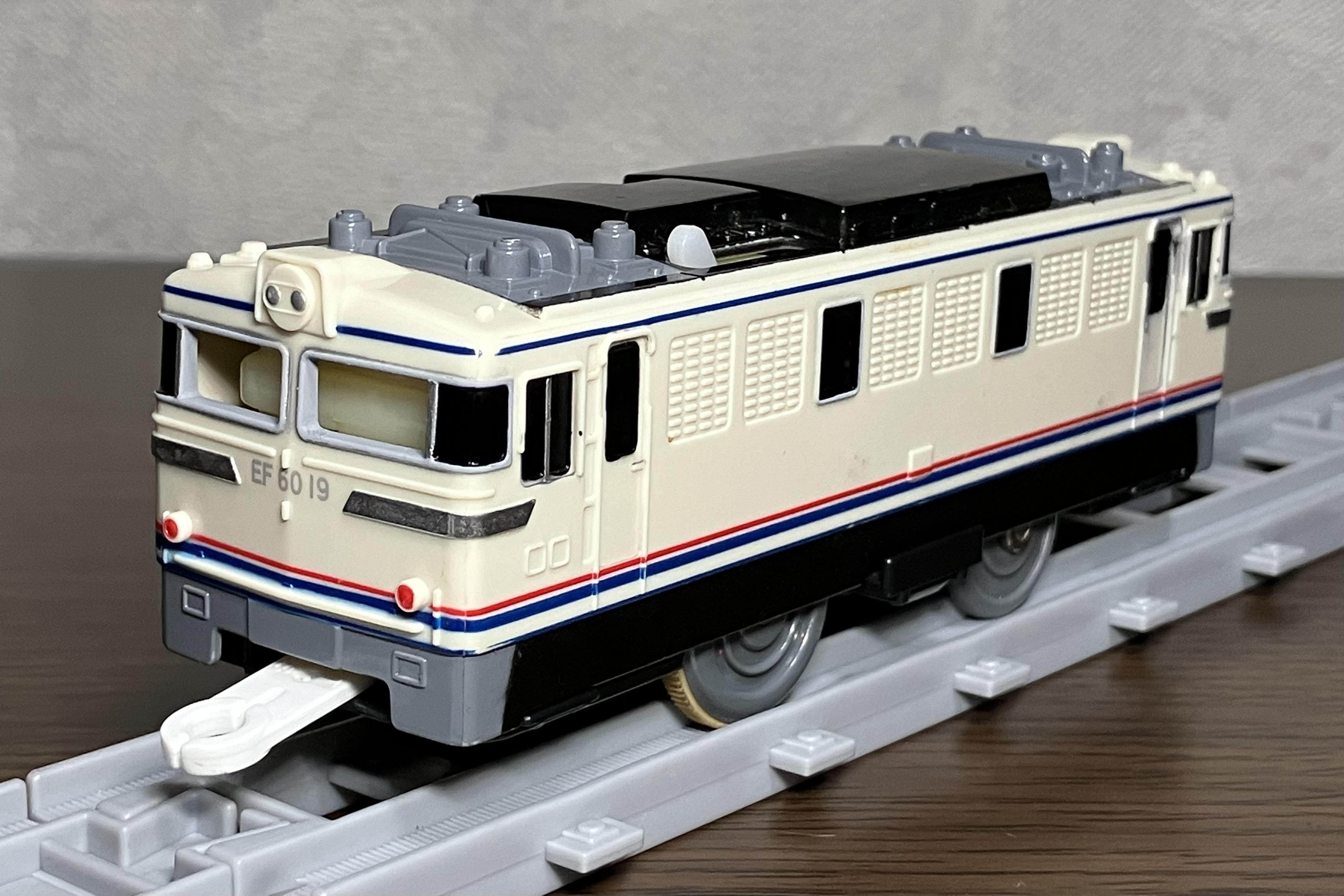 EF60 19[高運] (やすらぎ色) : 新•たいすんの改造車紹介ブログ