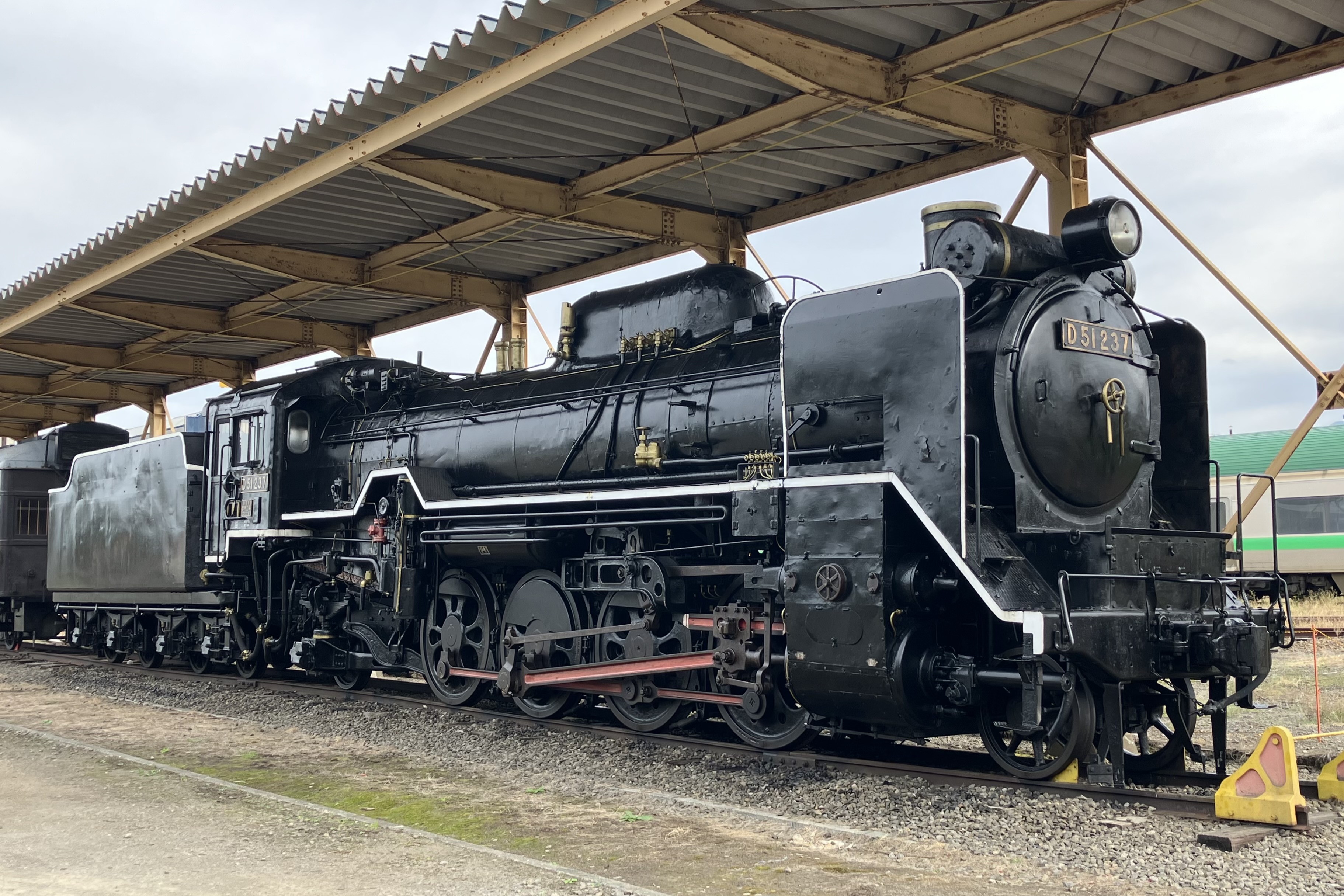 保存蒸機めぐり] 苗穂工場 北海道鉄道技術館 D51 237 : 新•たいすんの