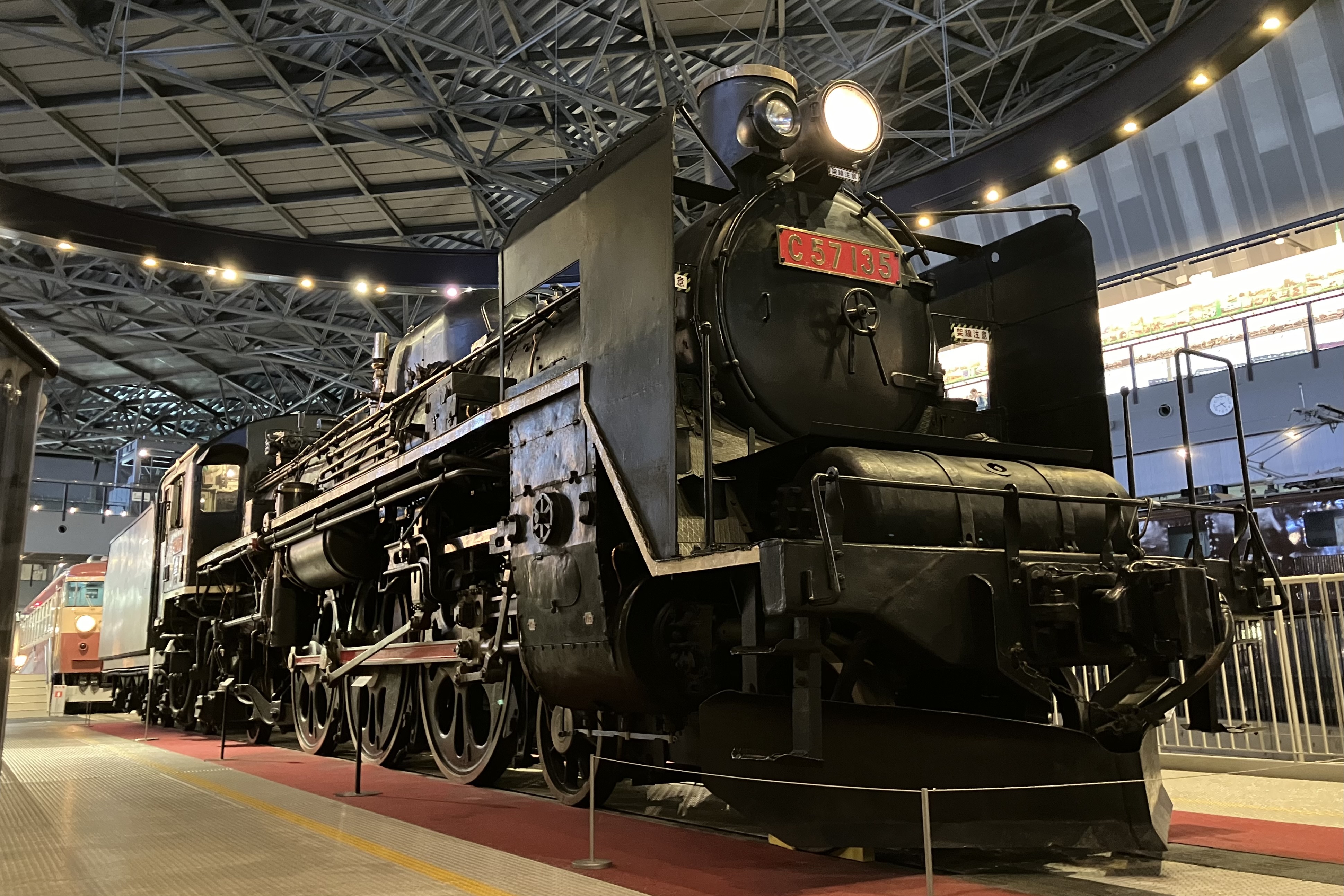 保存蒸機めぐり] 鉄道博物館 C57 135 : 新•たいすんの鉄道&プラレール