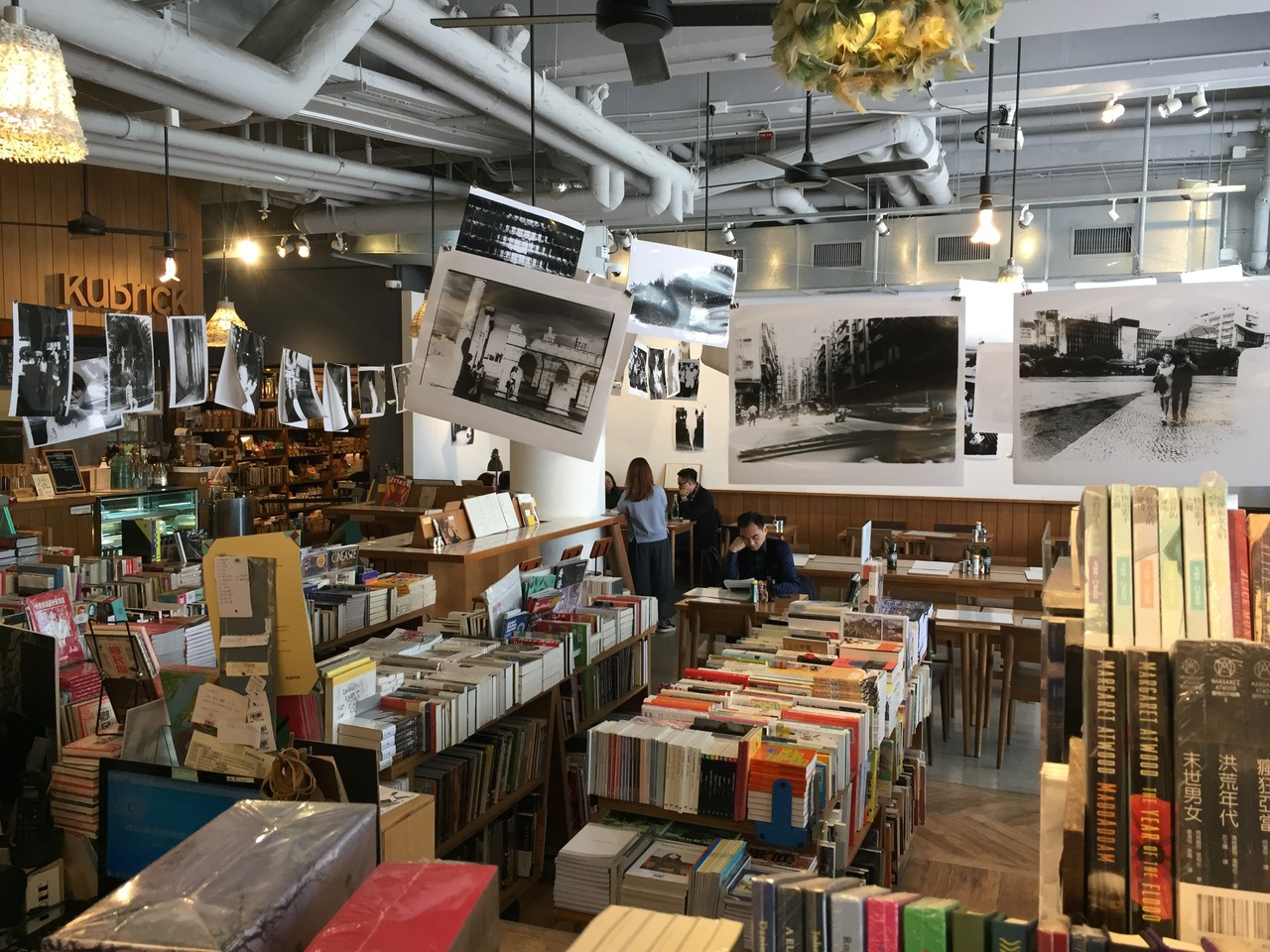香港の書店と出版最新事情（『東京人』2018年12月号掲載記事に加筆） : 太台本屋 tai-tai books