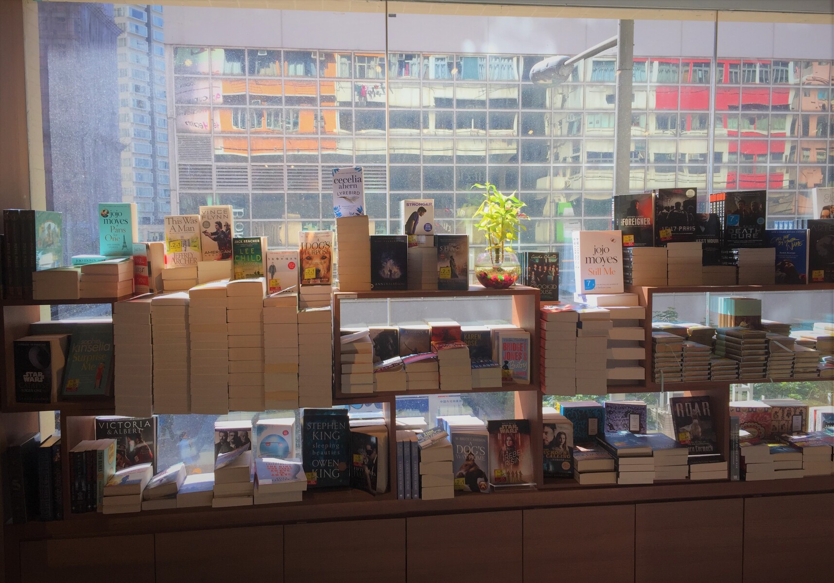 ミニミニ香港ブックフェア 迷你迷你香港書展 西荻窪brewbooks 開催 年9月9日 23日 太台本屋 Tai Tai Books