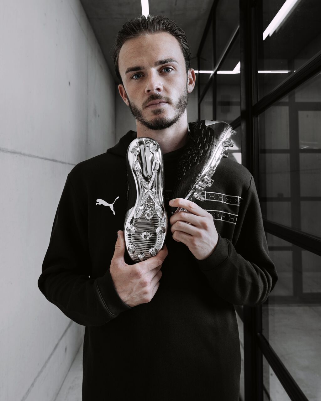 プーマとbalr がコラボしたサッカースパイクがカッコよすぎ サムライ１１