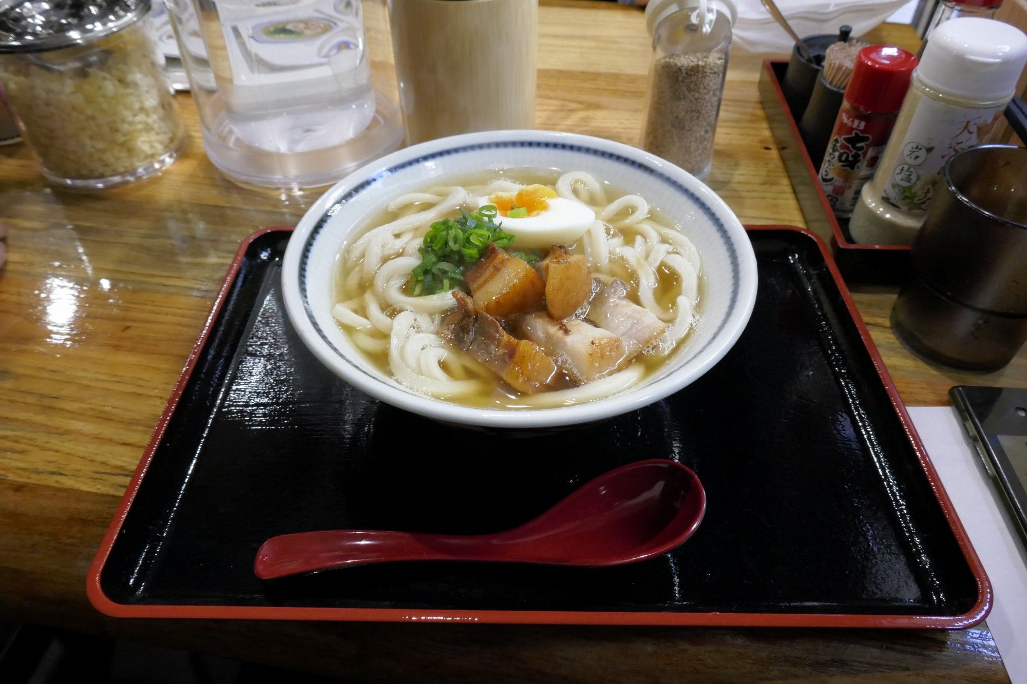 たまに行くならこんな店 東日本橋にあった讃岐うどんの名店 ちょうさ が人形町にリニューアルオープン いりこ中心の出汁 艶 コシ モチモチ感を備えた麺もウマウマです メシレポ たまに行くならこんな店 東日本橋にあった讃岐うどんの名店 ちょうさ が人形町にリニューアルオープン いりこ中心の出汁 艶 コシ モチモチ感を備えた麺もウマウマです メシレポ