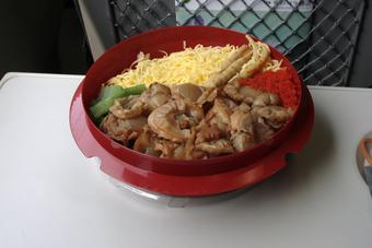 今日のお持ち帰り 　むつ湾産帆立釜めし