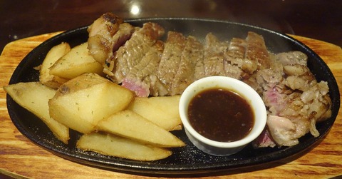 たまに行くならこんな店　エキトオなのに人で溢れてビックリした「CARTA 池袋」では、全体的に価格が安価なこともあって、他より一品多く同じ価格で楽しめるお得感のあるお店です