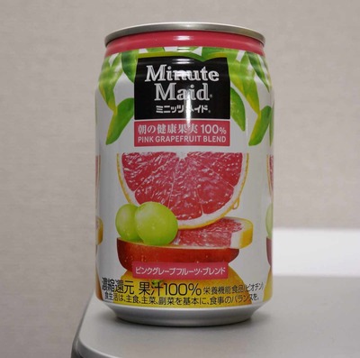 今日の飲み物　ミニッツ・メイド朝の健康果実100% ピンクグレープフルーツブレンド